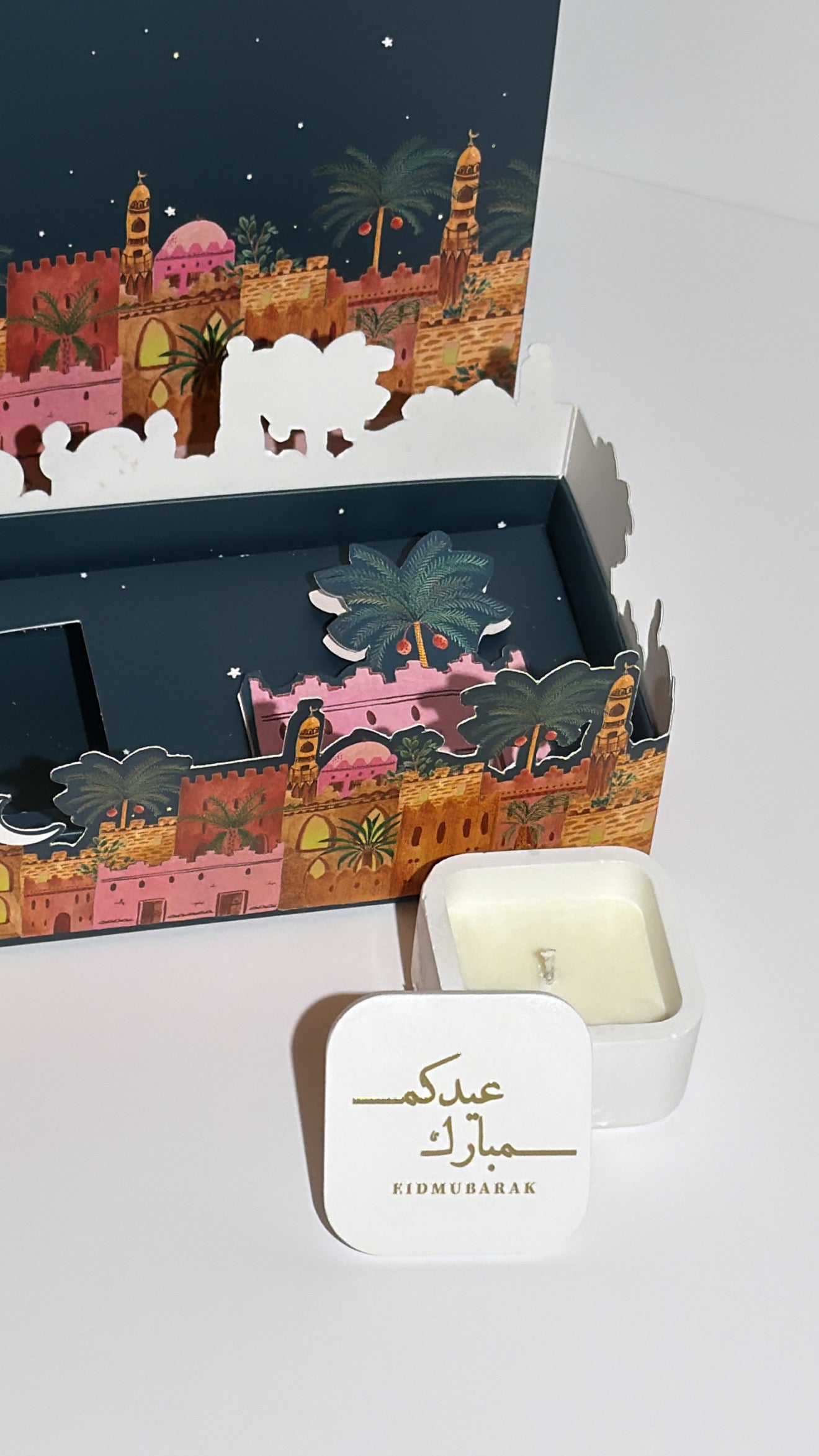 Eid Mubarak Candle Gift Box -   32AED X 6 Bags