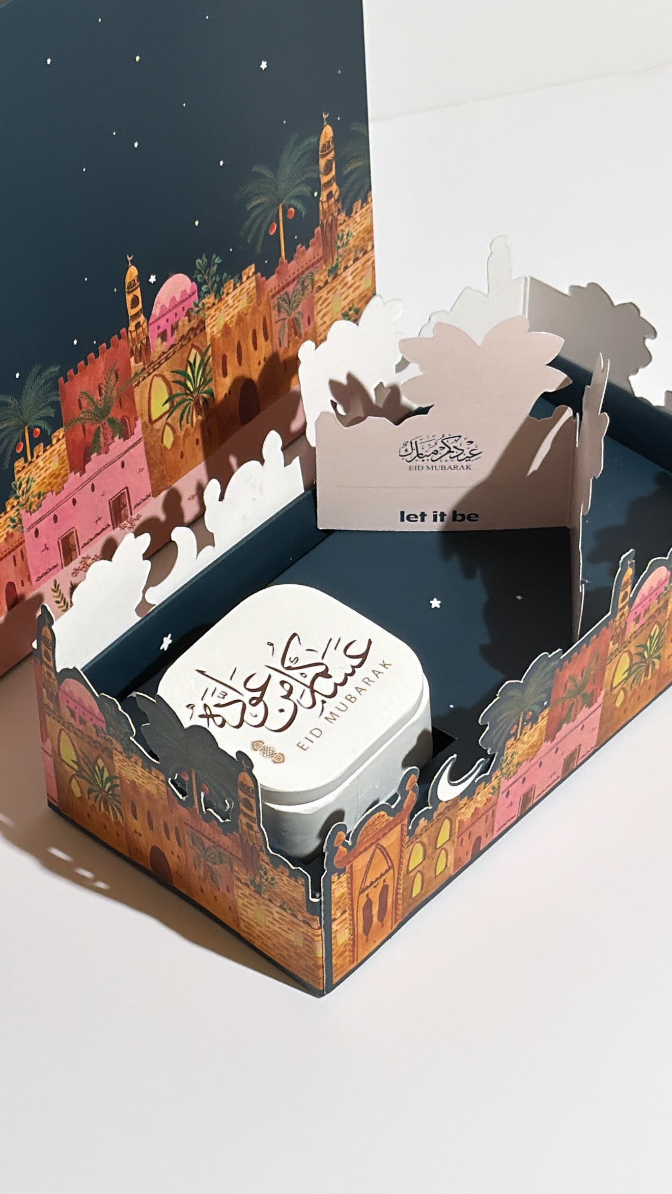 Eid Candle Gift Box - 32AED X 6 Bags
