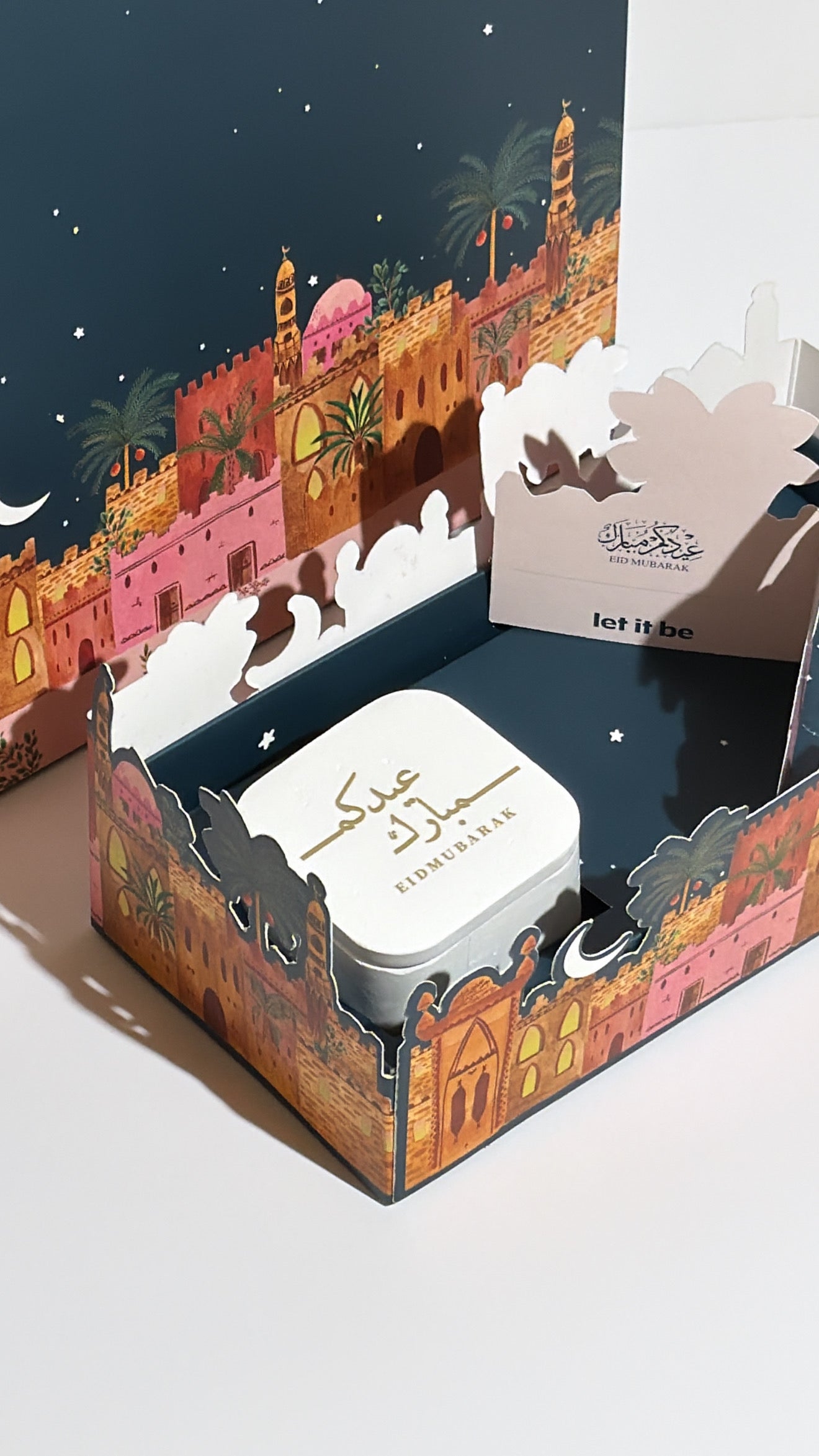 Eid Mubarak Candle Gift Box -   32AED X 6 Bags