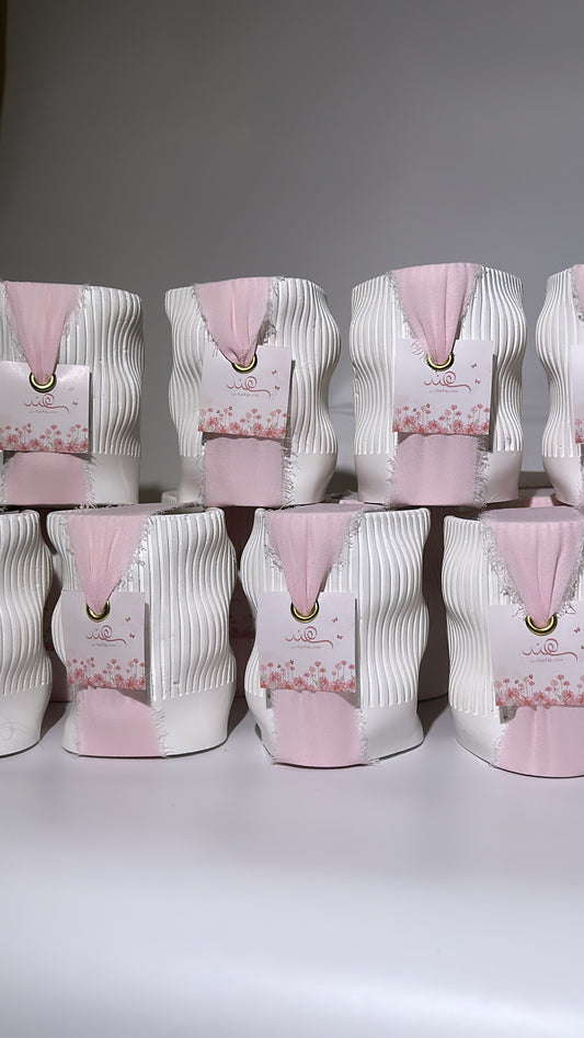Wavy Madkhan Giveaway:  Set of 15 pieces ( Customizable )